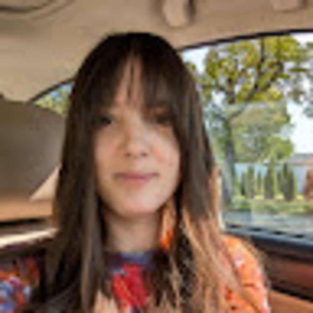 Meet your Posher, Alexis